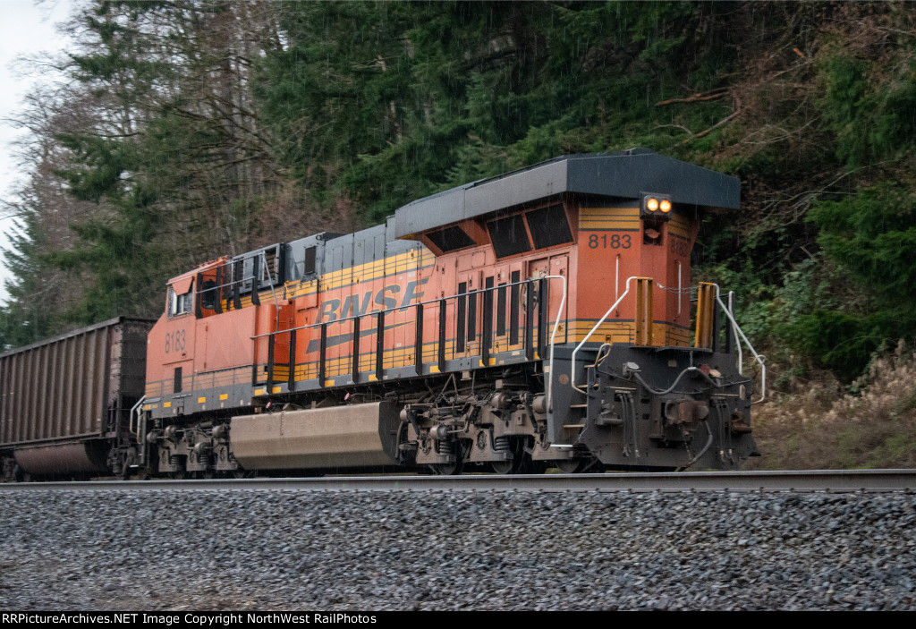 BNSF 8183